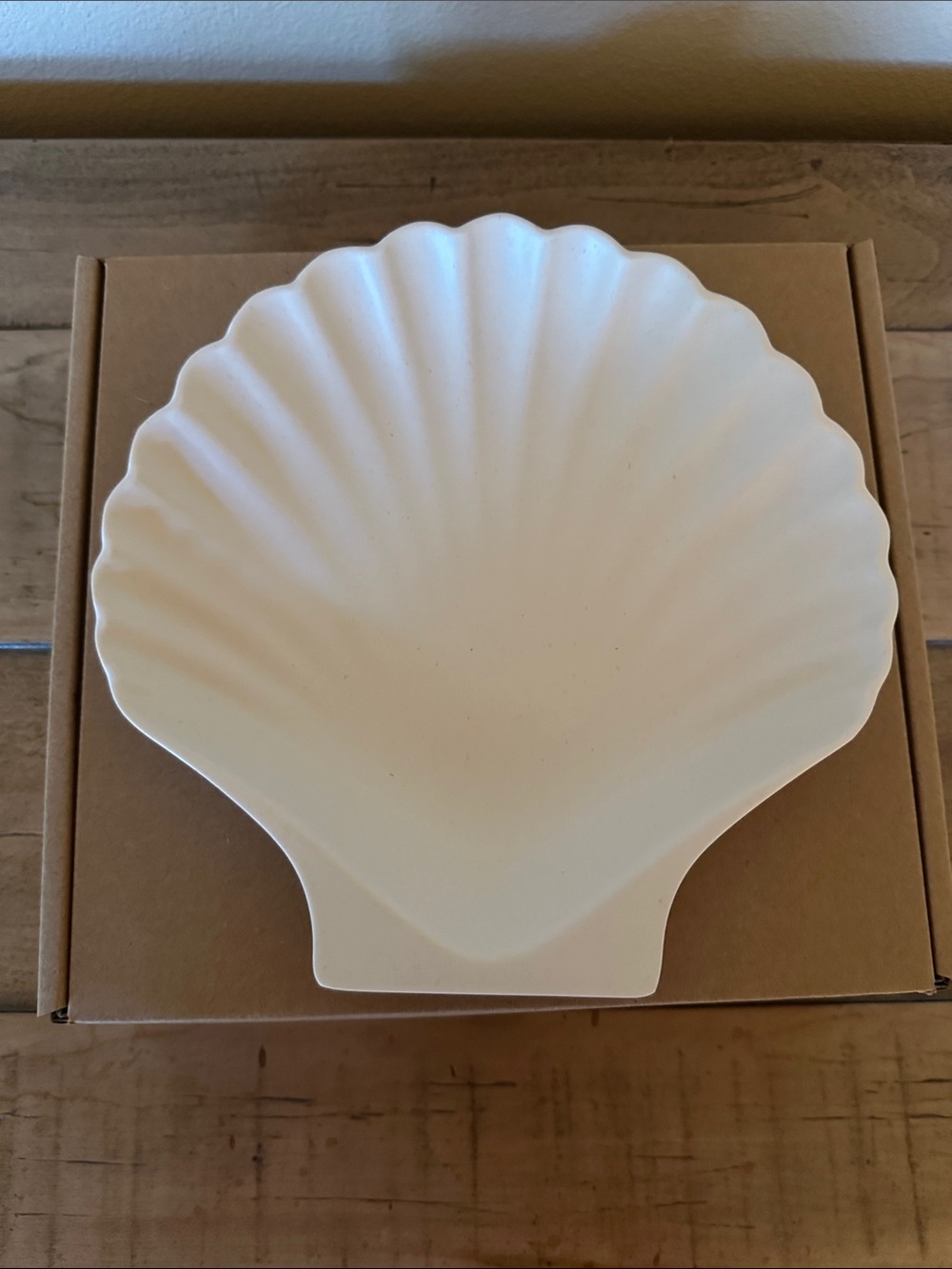 Meri Meri Bamboo Plate Set (Shell shaped) - Picture 2 of 2